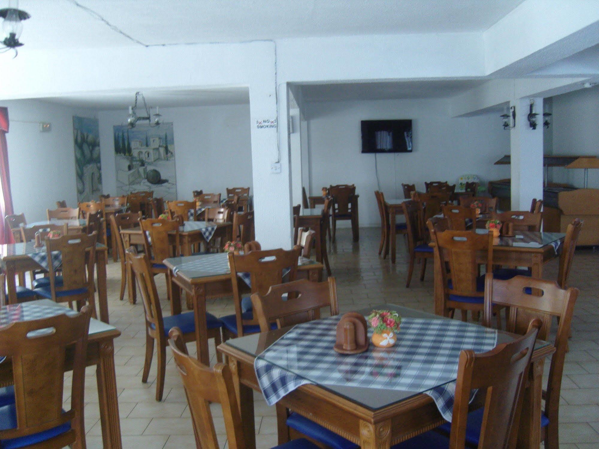 Best Western Plus Larco Hotel Larnaca Exterior photo