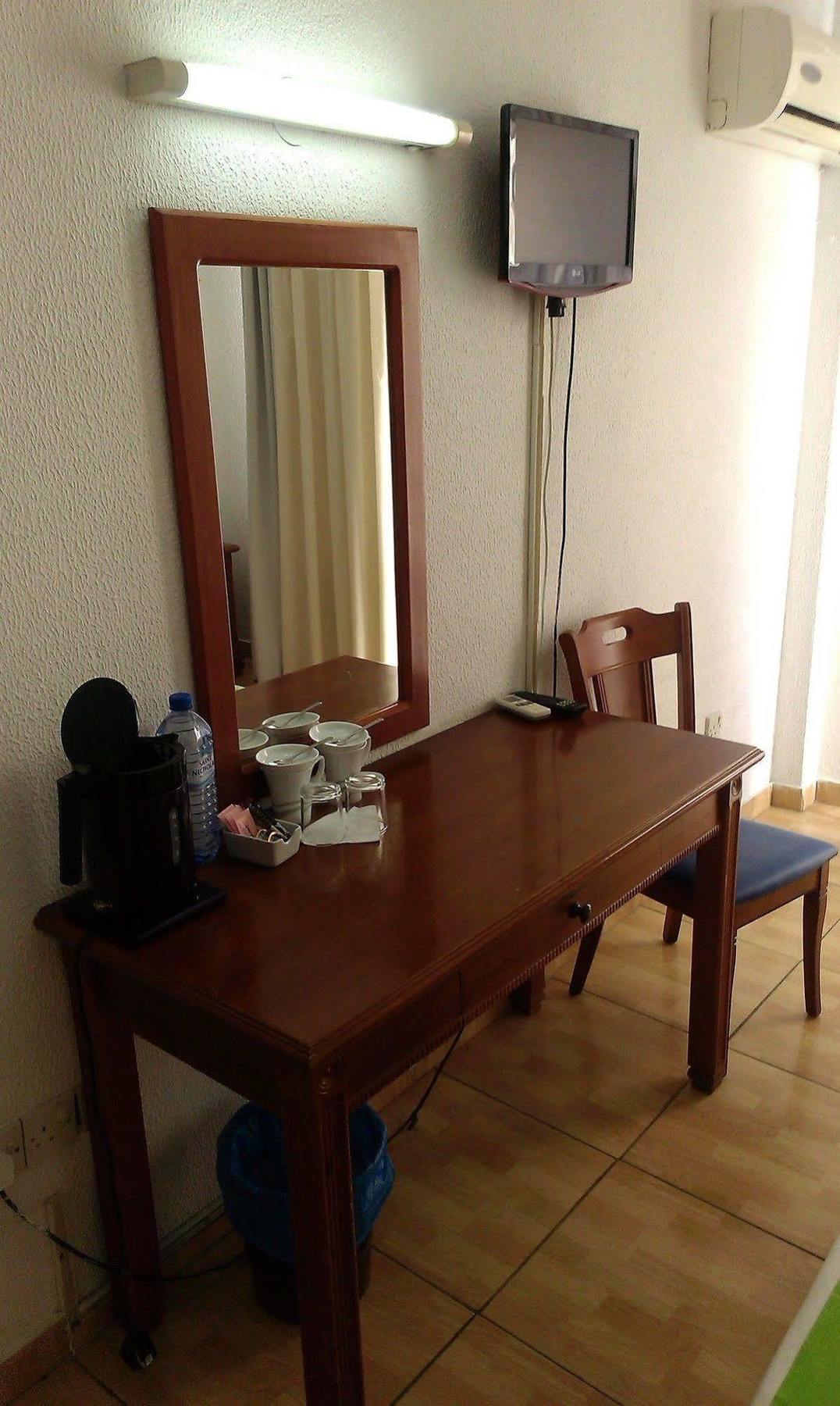 Best Western Plus Larco Hotel Larnaca Exterior photo