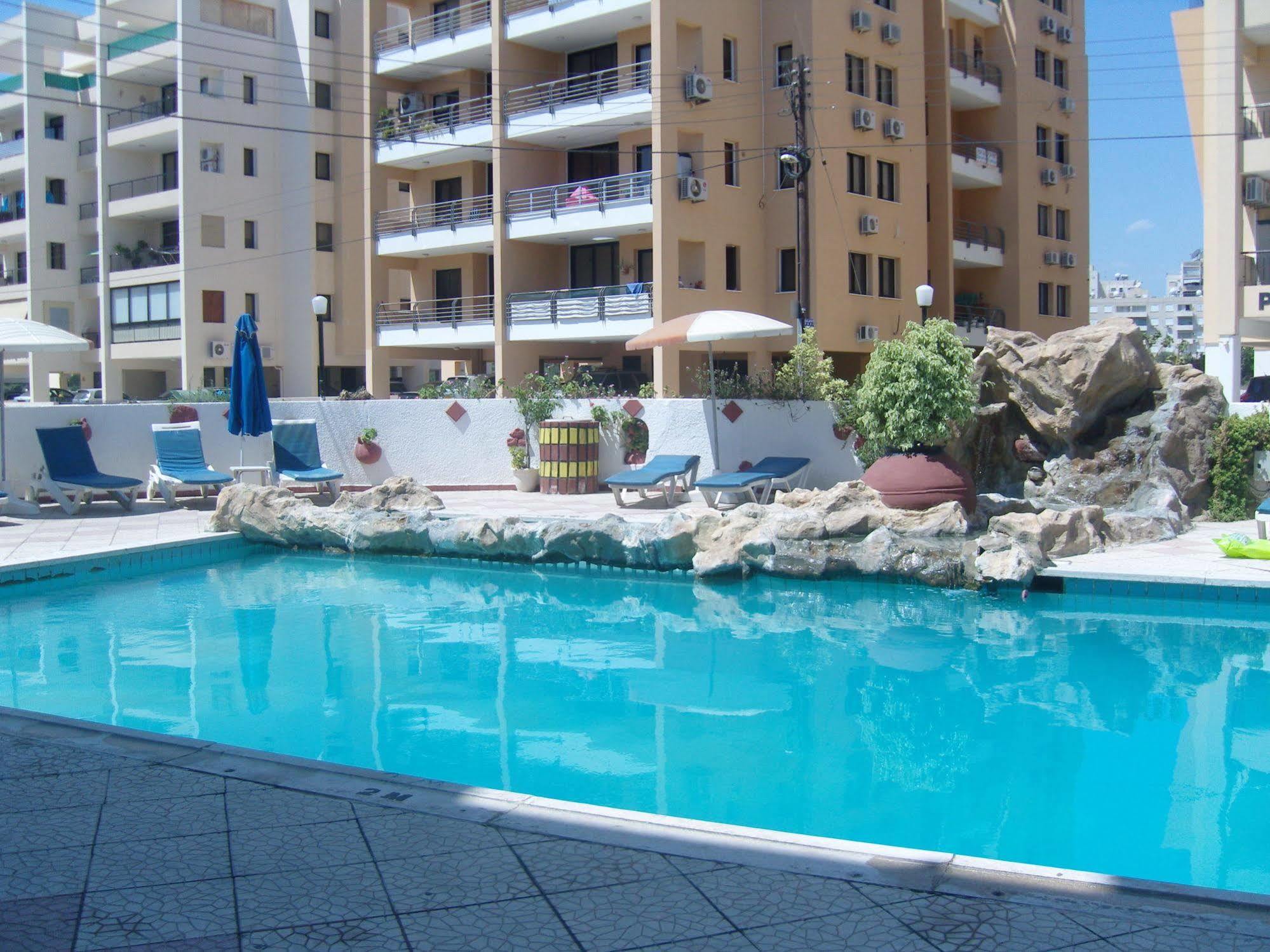 Best Western Plus Larco Hotel Larnaca Exterior photo